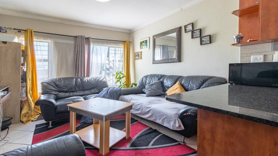 2 Bedroom Property for Sale in Klipkop Western Cape